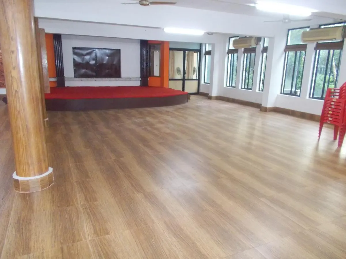 Hariprasadam Hotel Guruvayur