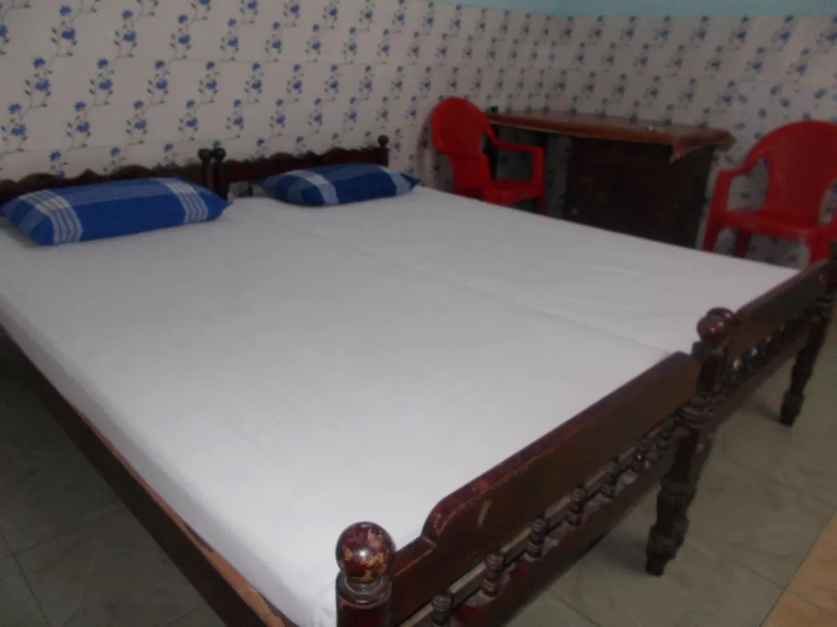 Hariprasadam Hotel Guruvayur 0*,