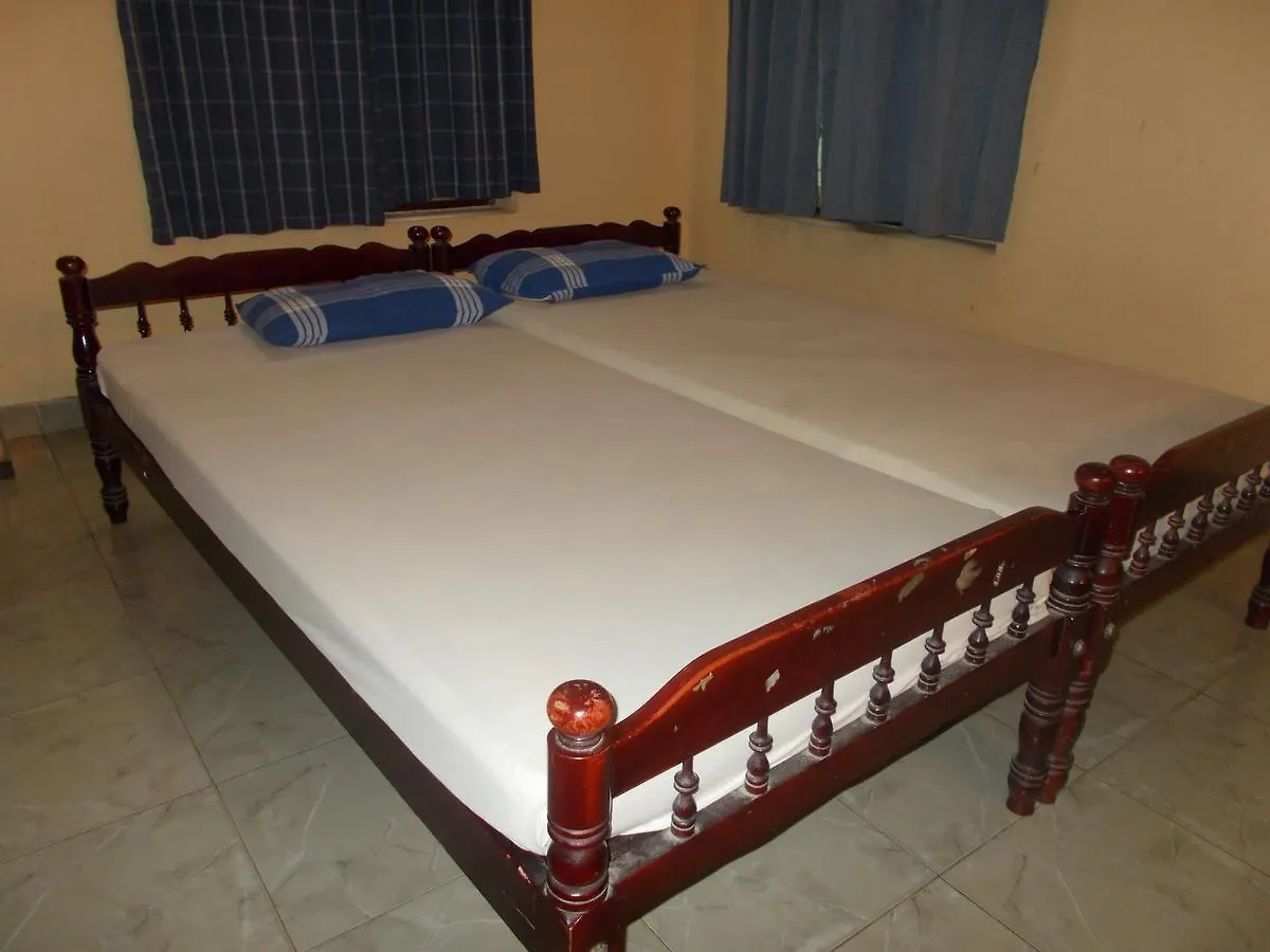 Hariprasadam Hotel Guruvayur