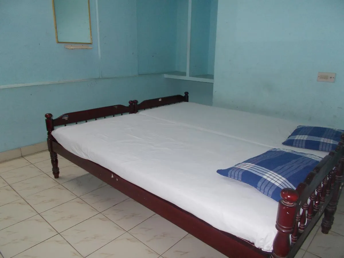 Hariprasadam Hotel Guruvayur