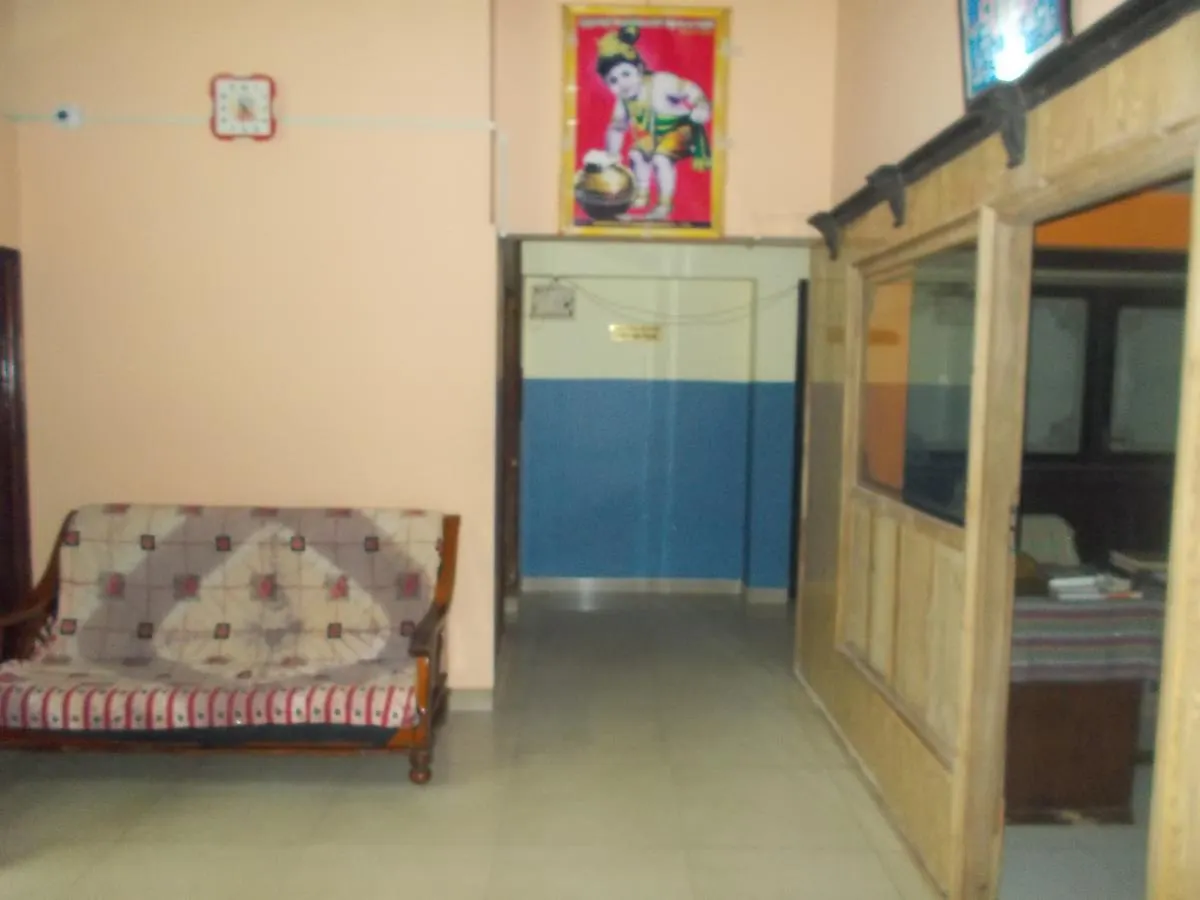 Hariprasadam Hotel Guruvayur