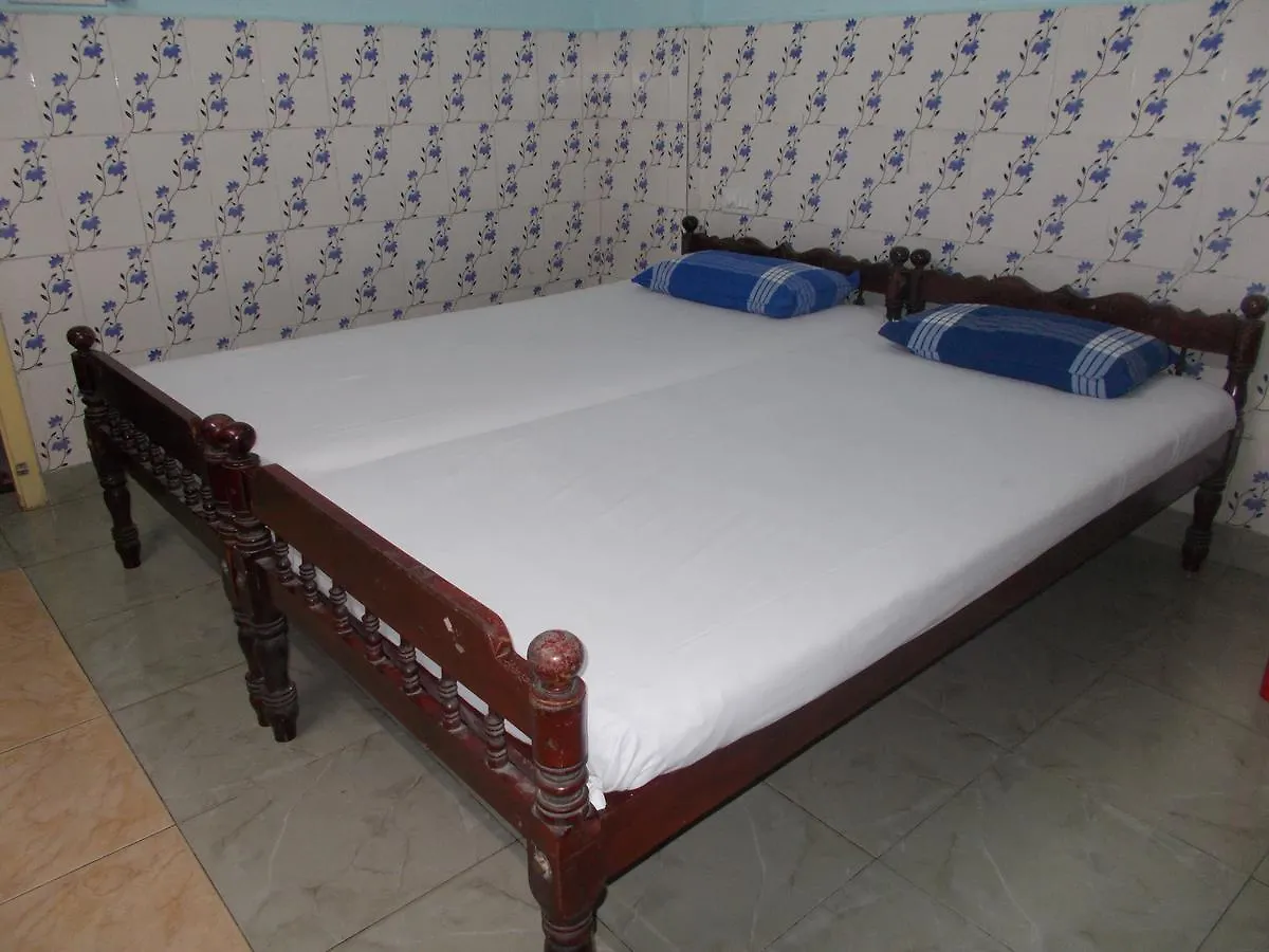 Hariprasadam Hotel Guruvayur